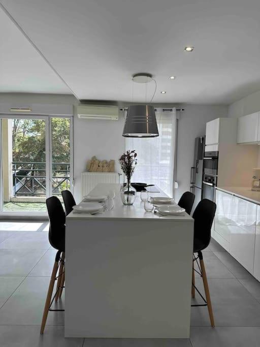 Charmant T3 Moderne Climatise Villeurbanne Exterior foto